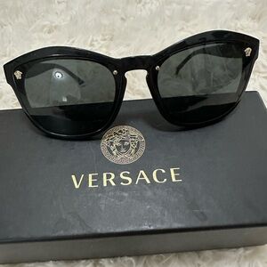 Versace Glossy Black Women's Sunglasses
